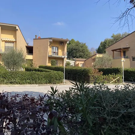 Happy House Montemarciano